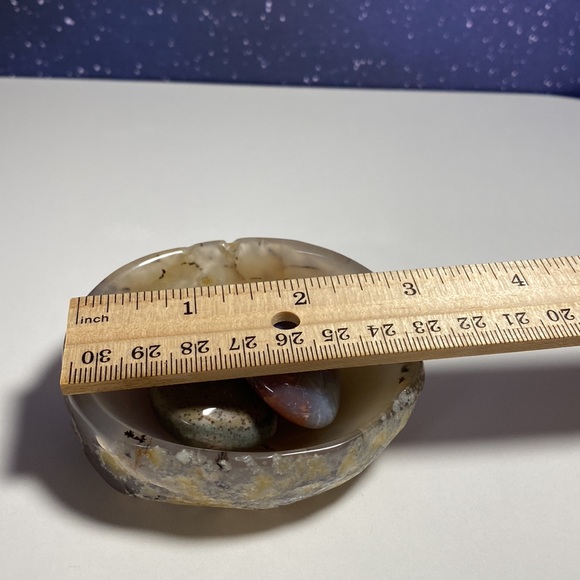 Agate Crystal Bowl - Picture 3 of 4